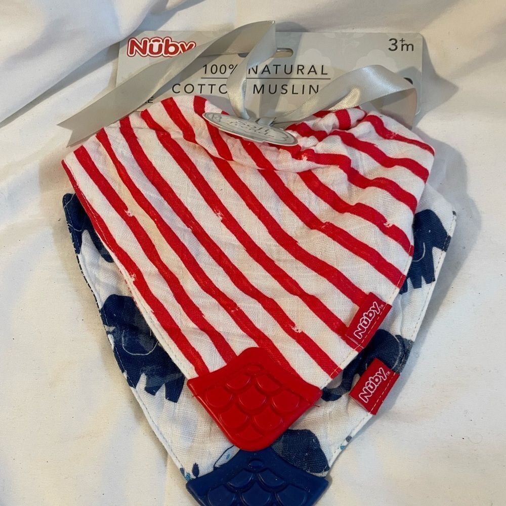 Nuby 100% Natural Cotton Muslin Bib w/ Teething Corner 3m+ Unisex Reversible 2pk